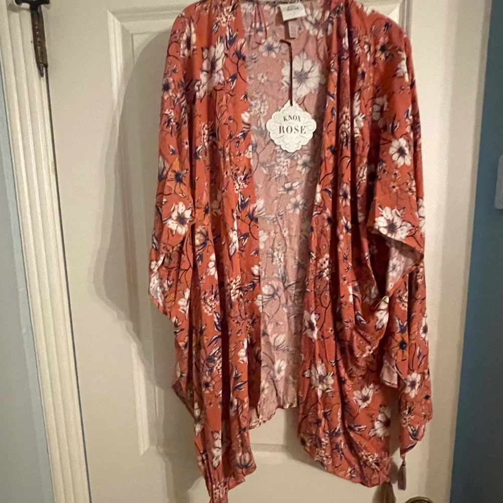 NWT Target Knox Rose Kimono